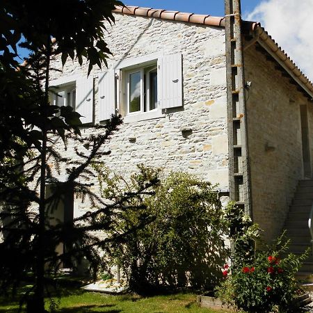 Bed and Breakfast Au Pre Du Mignon Aux Portes Du Marais Poitevin Thorigny  Exterior foto